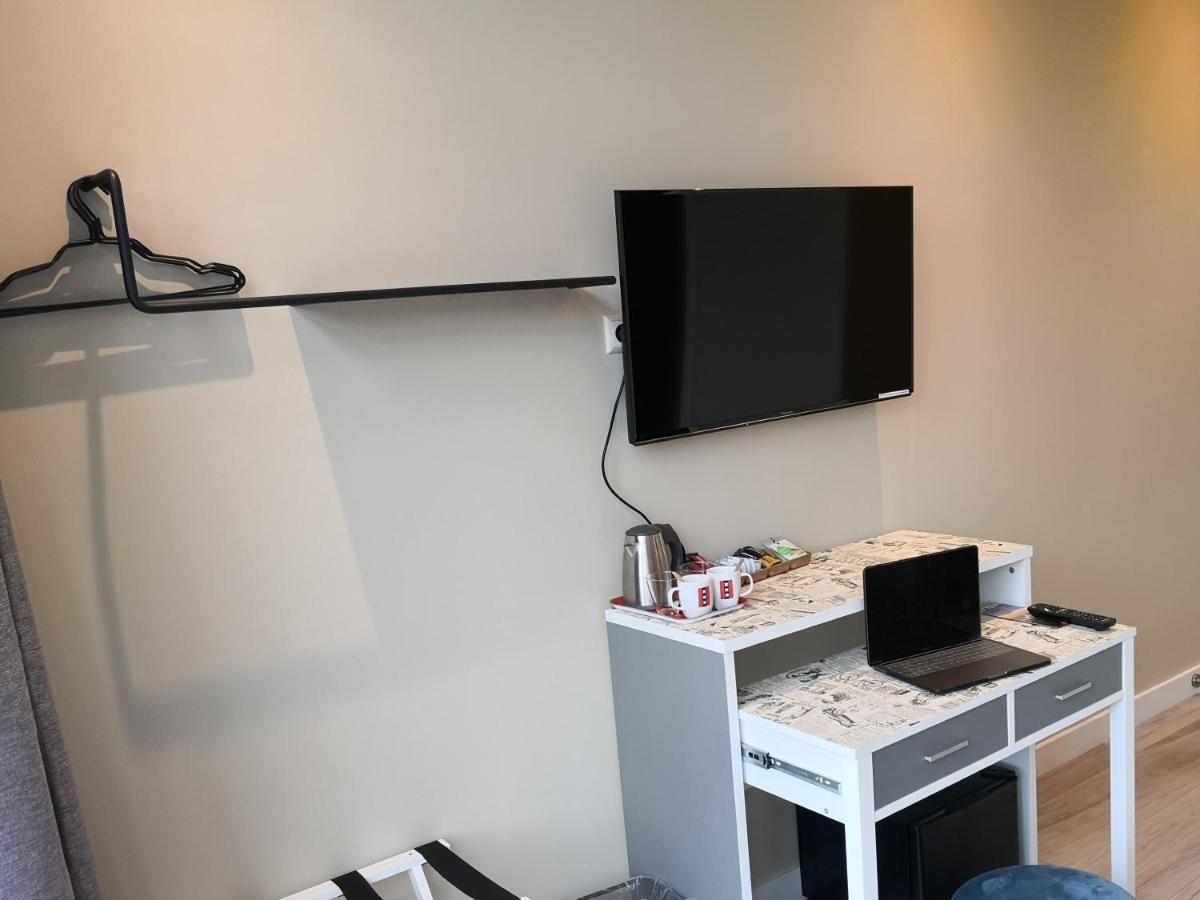 Roomwest อัมสเตอร์ดัม ภายนอก รูปภาพ